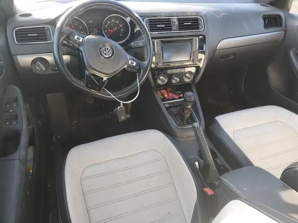 3VWB17AJ4GM256698 2016 VOLKSWAGEN JETTA - Image 8