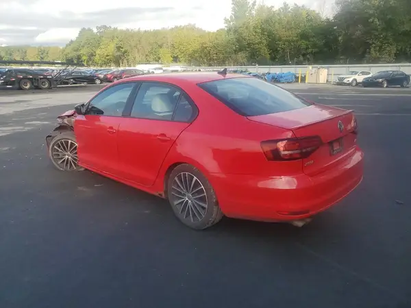 3VWB17AJ4GM285232 2016 VOLKSWAGEN JETTA - Image 2