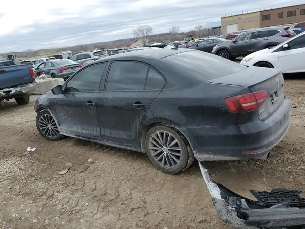 3VWB17AJ5GM240896 2016 VOLKSWAGEN JETTA - Image 2