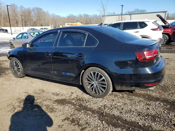 3VWB17AJ5GM414420 2016 VOLKSWAGEN JETTA - Image 2