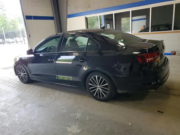 3VWB17AJ6GM257013 2016 VOLKSWAGEN JETTA - Image 2