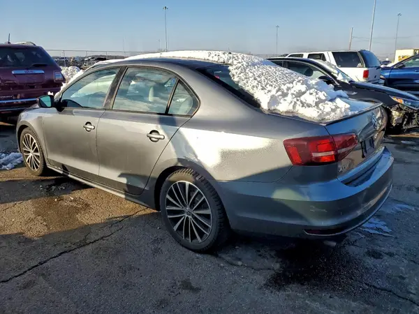 3VWB17AJ6GM417844 2016 VOLKSWAGEN JETTA - Image 2