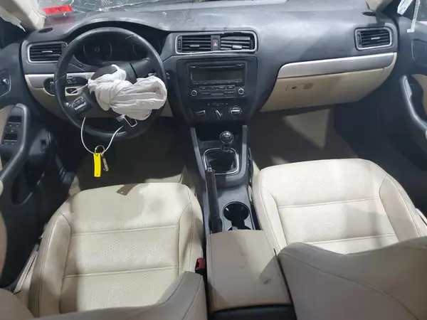 3VWB17AJ9EM420721 2017 VOLKSWAGEN JETTA - Image 8
