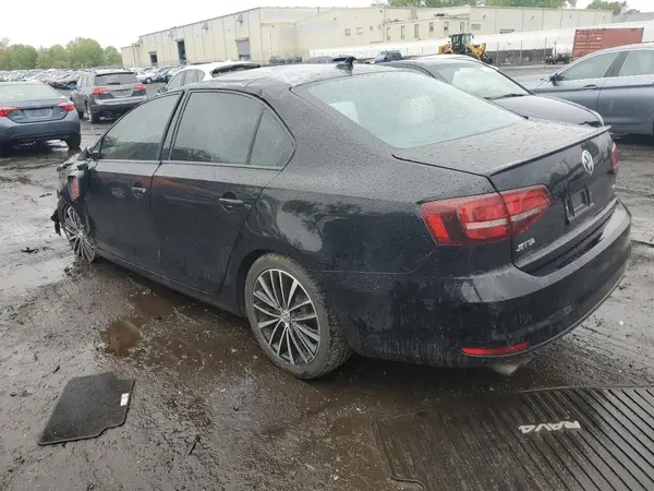3VWB17AJ9GM407437 2016 VOLKSWAGEN JETTA - Image 2