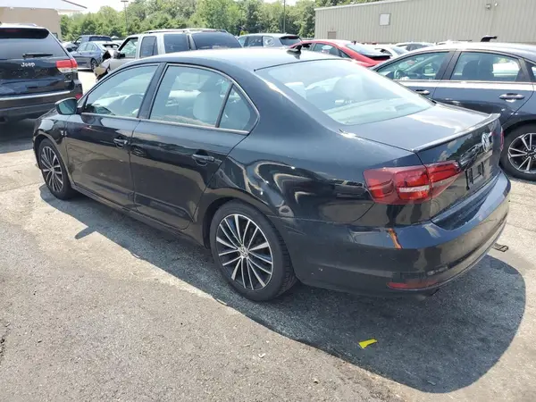 3VWB17AJ9GM413142 2016 VOLKSWAGEN JETTA - Image 2