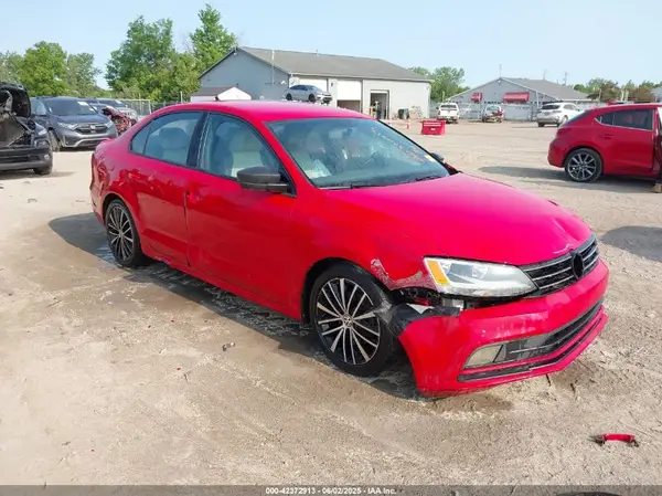 3VWB17AJXGM384072 2016 VOLKSWAGEN JETTA - Image 1