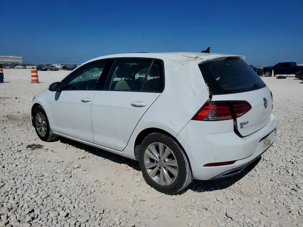 3VWB17AU1JM262167 2018 VOLKSWAGEN GOLF - Image 2