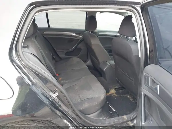 3VWB17AU2JM280709 2018 VOLKSWAGEN GOLF - Image 8