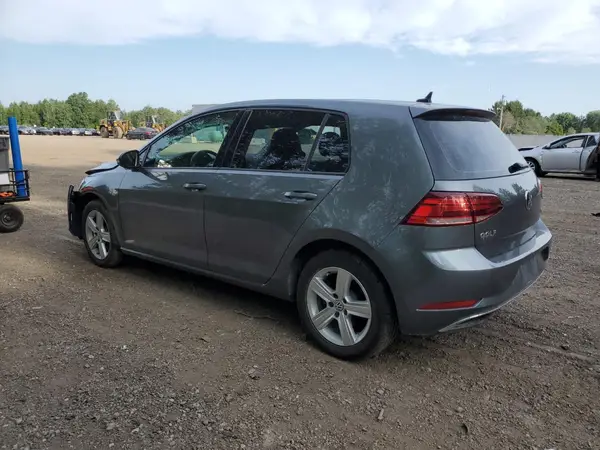 3VWB17AU5JM292417 2018 VOLKSWAGEN GOLF - Image 2