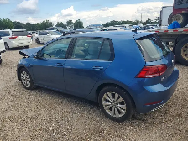 3VWB17AU6JM268241 2018 VOLKSWAGEN GOLF - Image 2