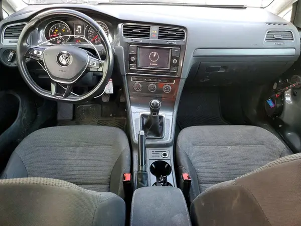 3VWB17AU7JM276994 2018 VOLKSWAGEN GOLF - Image 8