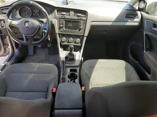 3VWB17AU9JM262692 2018 VOLKSWAGEN GOLF - Image 8