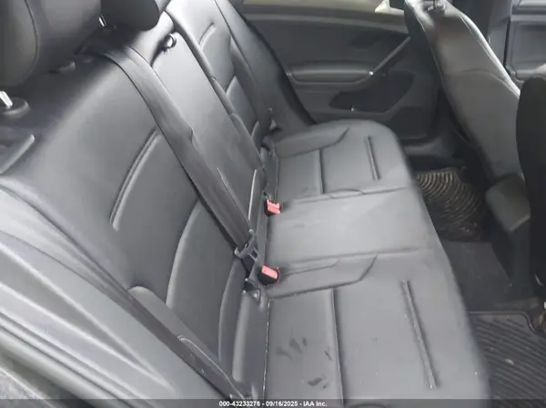 3VWB17AUXJM263494 2018 VOLKSWAGEN GOLF - Image 8