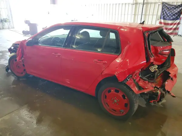 3VWB17AUXJM267092 2018 VOLKSWAGEN GOLF - Image 2