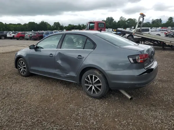 3VWB67AJ0HM204844 2017 VOLKSWAGEN JETTA - Image 2
