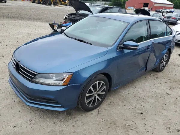 3VWB67AJ0HM266907 2017 VOLKSWAGEN JETTA - Image 1