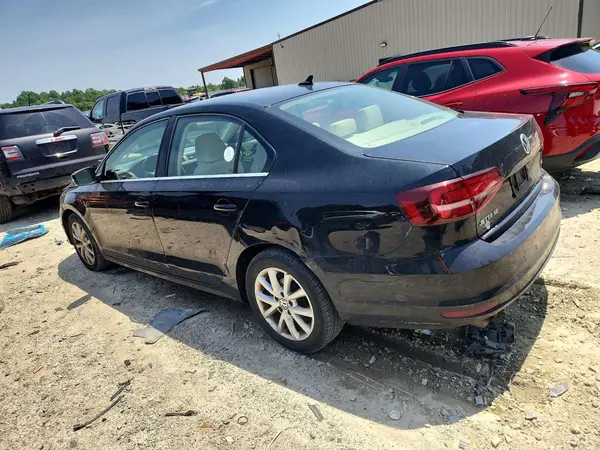 3VWB67AJ0HM301722 2017 VOLKSWAGEN JETTA - Image 2