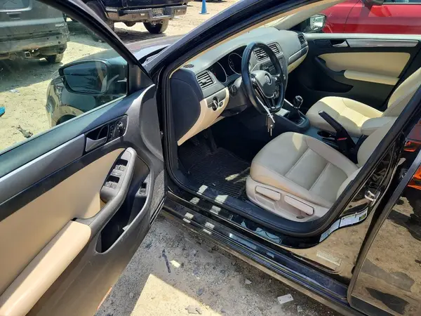 3VWB67AJ0HM301722 2017 VOLKSWAGEN JETTA - Image 8