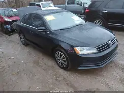 3VWB67AJ0HM339922 2017 VOLKSWAGEN JETTA