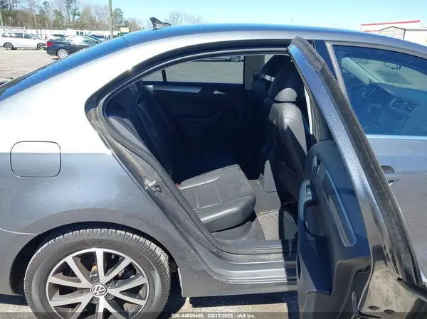 3VWB67AJ1HM249906 2017 VOLKSWAGEN JETTA - Image 8