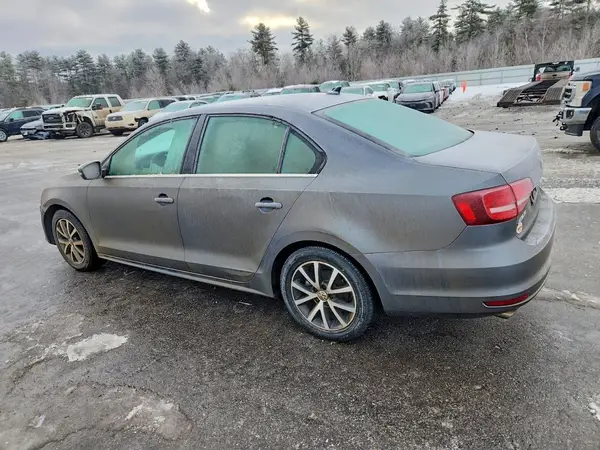 3VWB67AJ1HM251705 2017 VOLKSWAGEN JETTA - Image 2