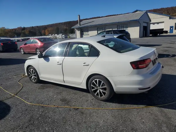 3VWB67AJ1HM294554 2017 VOLKSWAGEN JETTA - Image 2
