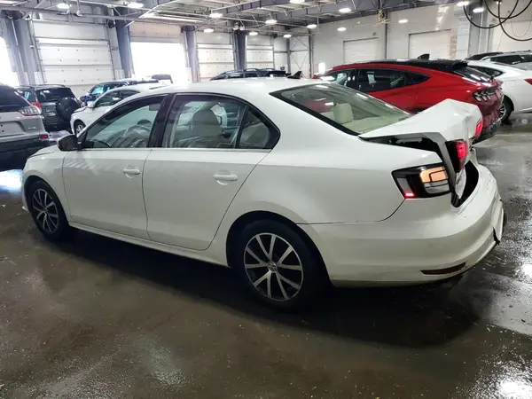 3VWB67AJ1HM314477 2017 VOLKSWAGEN JETTA - Image 2