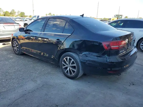 3VWB67AJ1HM365347 2017 VOLKSWAGEN JETTA - Image 2