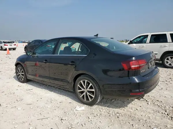 3VWB67AJ1HM384710 2017 VOLKSWAGEN JETTA - Image 2