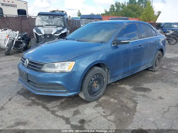3VWB67AJ2GM339337 2016 VOLKSWAGEN JETTA - Image 2