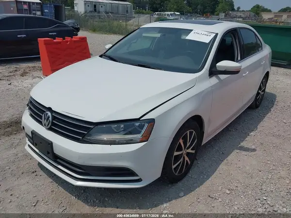 3VWB67AJ2HM209110 2017 VOLKSWAGEN JETTA - Image 2