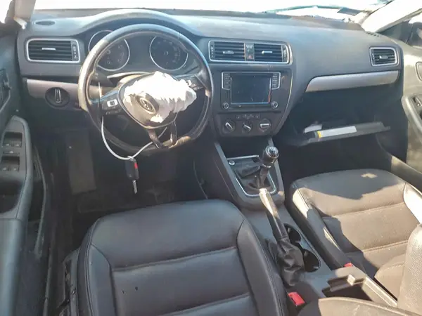 3VWB67AJ2HM354888 2017 VOLKSWAGEN JETTA - Image 8