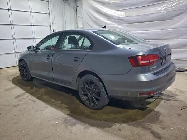 3VWB67AJ3HM265606 2017 VOLKSWAGEN JETTA - Image 2