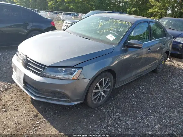 3VWB67AJ3HM313153 2017 VOLKSWAGEN JETTA - Image 2