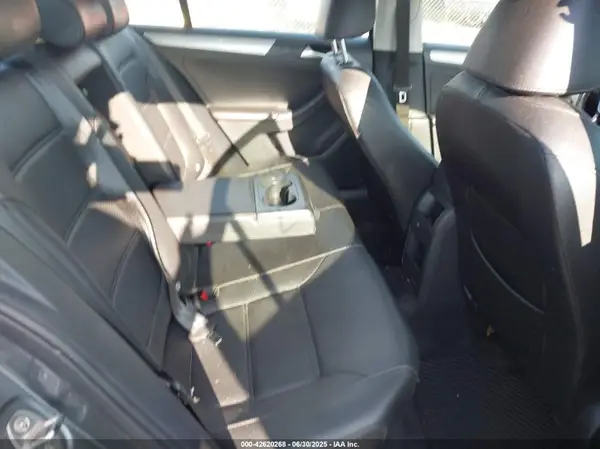 3VWB67AJ3HM313153 2017 VOLKSWAGEN JETTA - Image 8