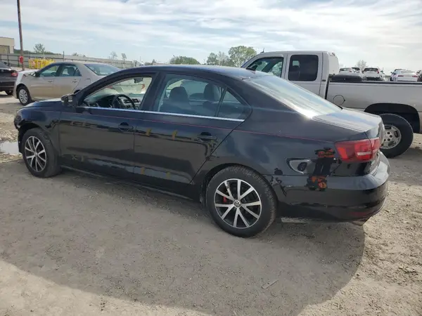 3VWB67AJ3HM321186 2017 VOLKSWAGEN JETTA - Image 2