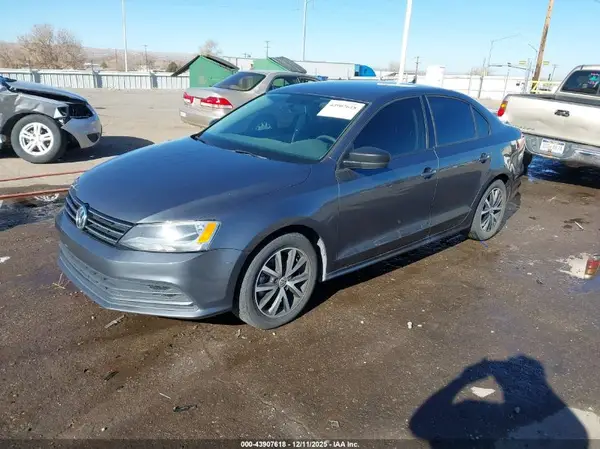 3VWB67AJ4GM398499 2016 VOLKSWAGEN JETTA - Image 2