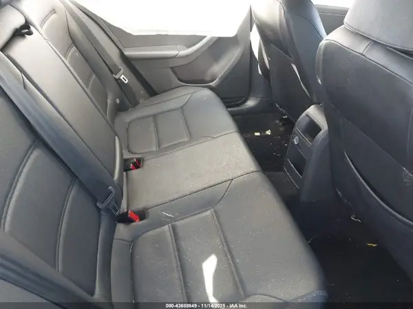 3VWB67AJ4HM298985 2017 VOLKSWAGEN JETTA - Image 8