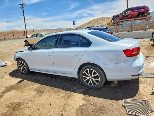 3VWB67AJ4HM316420 2017 VOLKSWAGEN JETTA - Image 2