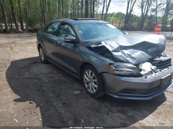 3VWB67AJ4HM343293 2017 VOLKSWAGEN JETTA - Image 1