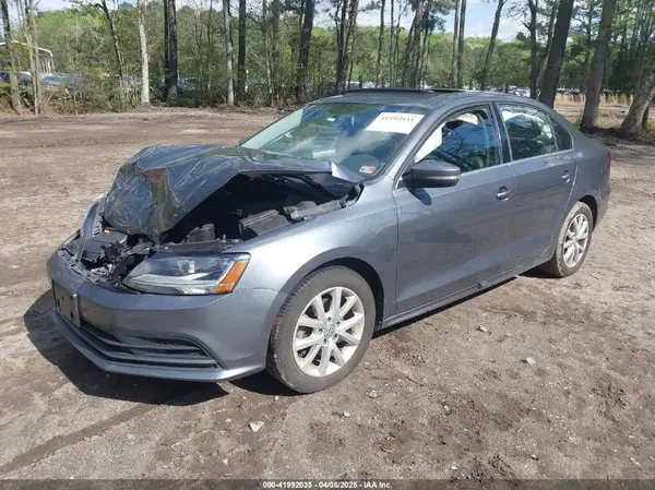 3VWB67AJ4HM343293 2017 VOLKSWAGEN JETTA - Image 2