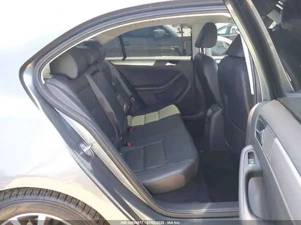 3VWB67AJ4HM347652 2017 VOLKSWAGEN JETTA - Image 8