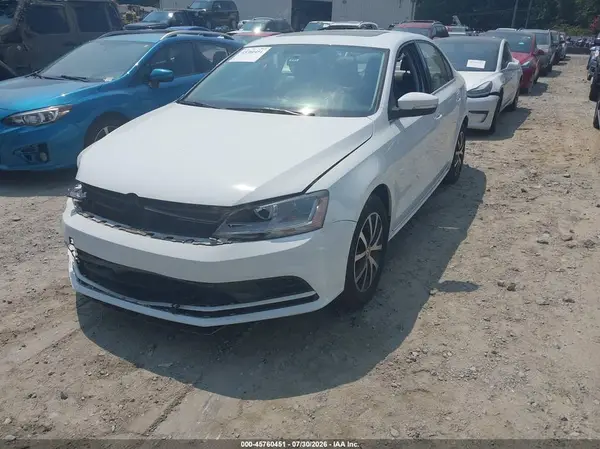 3VWB67AJ4HM398245 2017 VOLKSWAGEN JETTA - Image 2