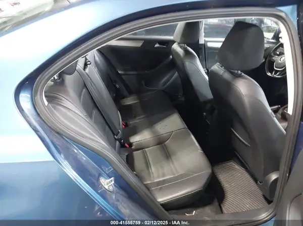 3VWB67AJ4HM412676 2017 VOLKSWAGEN JETTA - Image 8