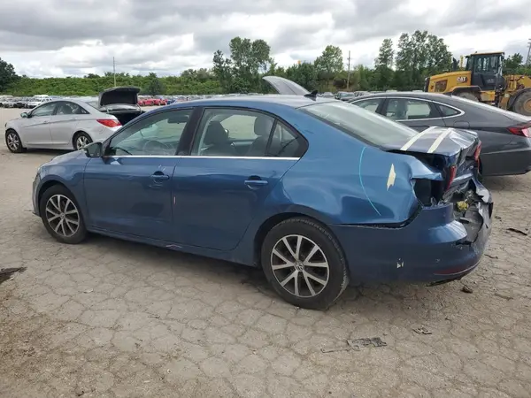 3VWB67AJ5HM268538 2017 VOLKSWAGEN JETTA - Image 2