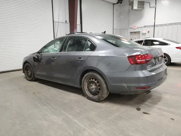 3VWB67AJ5HM277479 2017 VOLKSWAGEN JETTA - Image 2