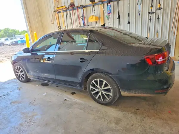 3VWB67AJ5HM296906 2017 VOLKSWAGEN JETTA - Image 2