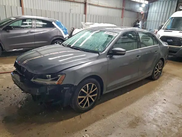 3VWB67AJ5HM308844 2017 VOLKSWAGEN JETTA - Image 1