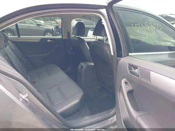 3VWB67AJ5HM317057 2017 VOLKSWAGEN JETTA - Image 8