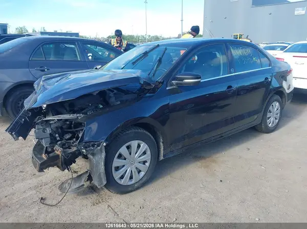 3VWB67AJ5HM333968 2017 VOLKSWAGEN JETTA - Image 2